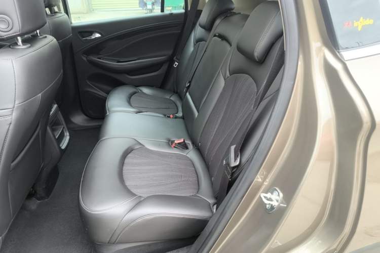 Used Buick Envision 2017 20T Two-Wheel Drive Leading Version Left Rear Seat