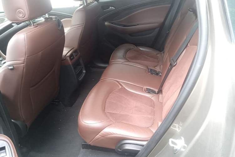 Used Buick Envision 2017 20T Two-Wheel Drive Luxury Model Left Rear Seat