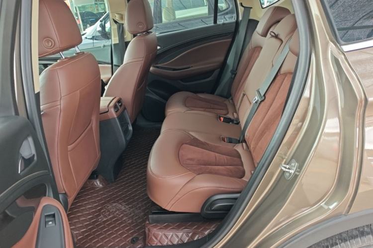 Used Buick Envision 2017 28T Four-Wheel Drive Elite Model Left Rear Seat