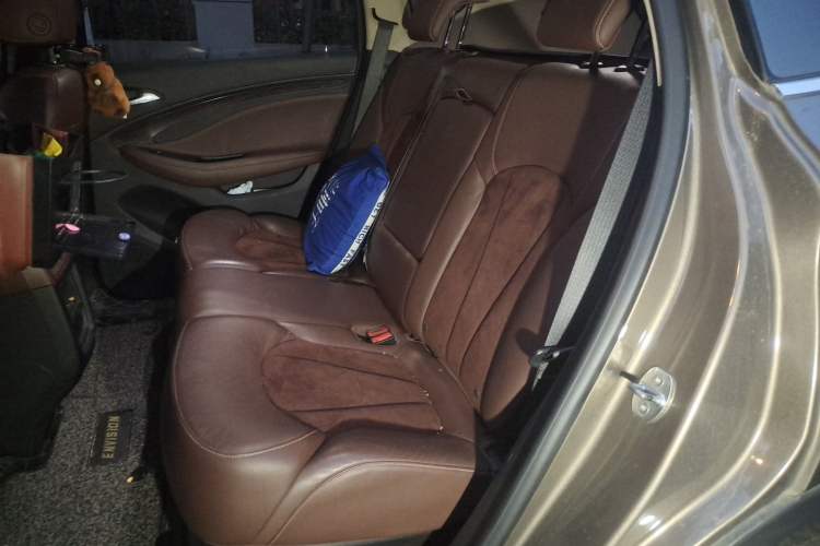 Used Buick Envision 2017 20T Two-Wheel Drive Elite Version Left Rear Seat