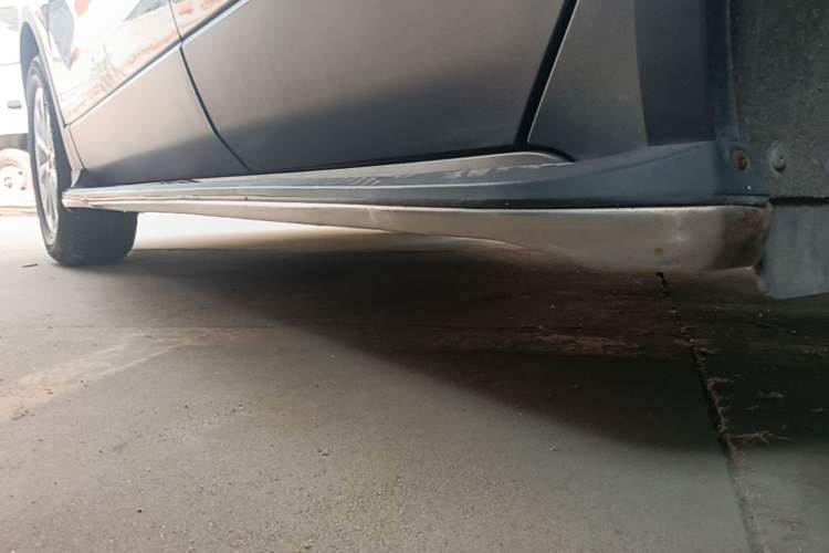 Used Buick Envision 2017 20T Two-Wheel Drive Elite Version Left Side Sill