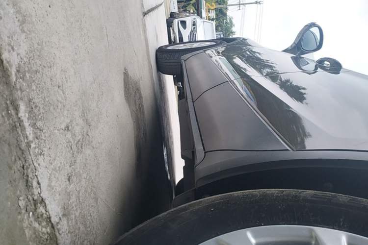 Used Buick Envision 2017 20T Two-Wheel Drive Luxury Model Left Side Sill