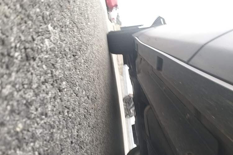 Used Buick Envision 2017 20T Two-Wheel Drive Leading Version Left Side Sill