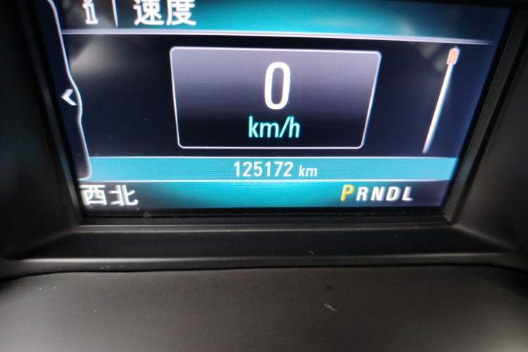 Used Buick Envision 2017 28T Four-Wheel Drive Elite Model Odometer Close Up