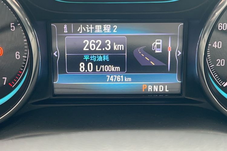 Used Buick Envision 2017 20T Two-Wheel Drive Leading Version Odometer Close Up