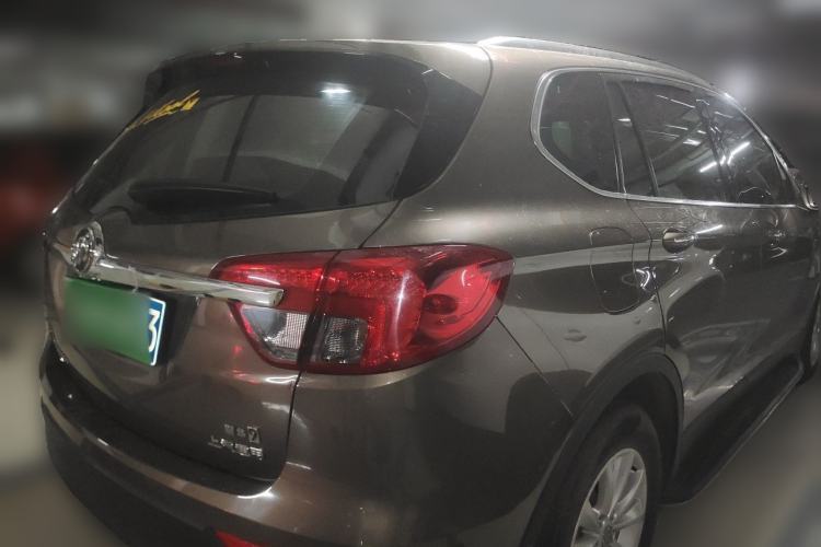 Used Buick Envision 2017 28T Four-Wheel Drive Luxury Model Rear Right 45 Deg