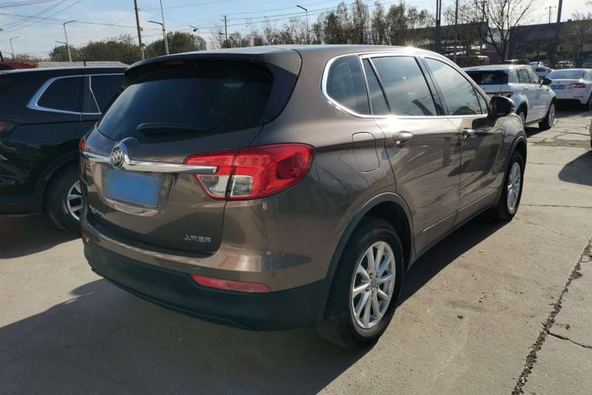 Used Buick Envision 2017 20T Two-Wheel-Drive Tech Edition Rear Right 45 Deg