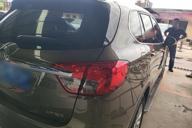 Used Buick Envision 2017 28T Four-Wheel Drive Elite Model Rear Right 45 Deg