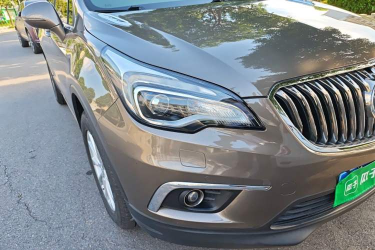 Used Buick Envision 2017 20T Two-Wheel Drive Luxury Model Right Front Headlight