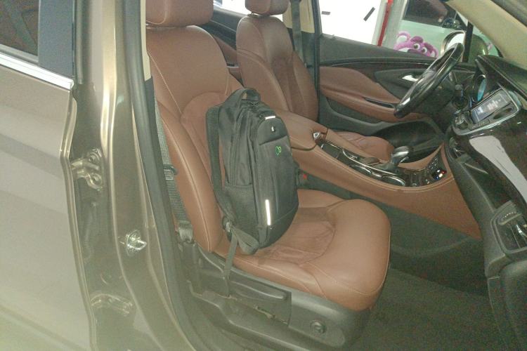 Used Buick Envision 2017 20T Two-Wheel Drive Elite Version Right Front Seat