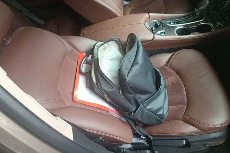 Used Buick Envision 2017 20T Two-Wheel Drive Elite Version Right Front Seat