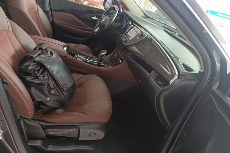 Used Buick Envision 2017 20T Two-Wheel Drive Elite Version Right Front Seat