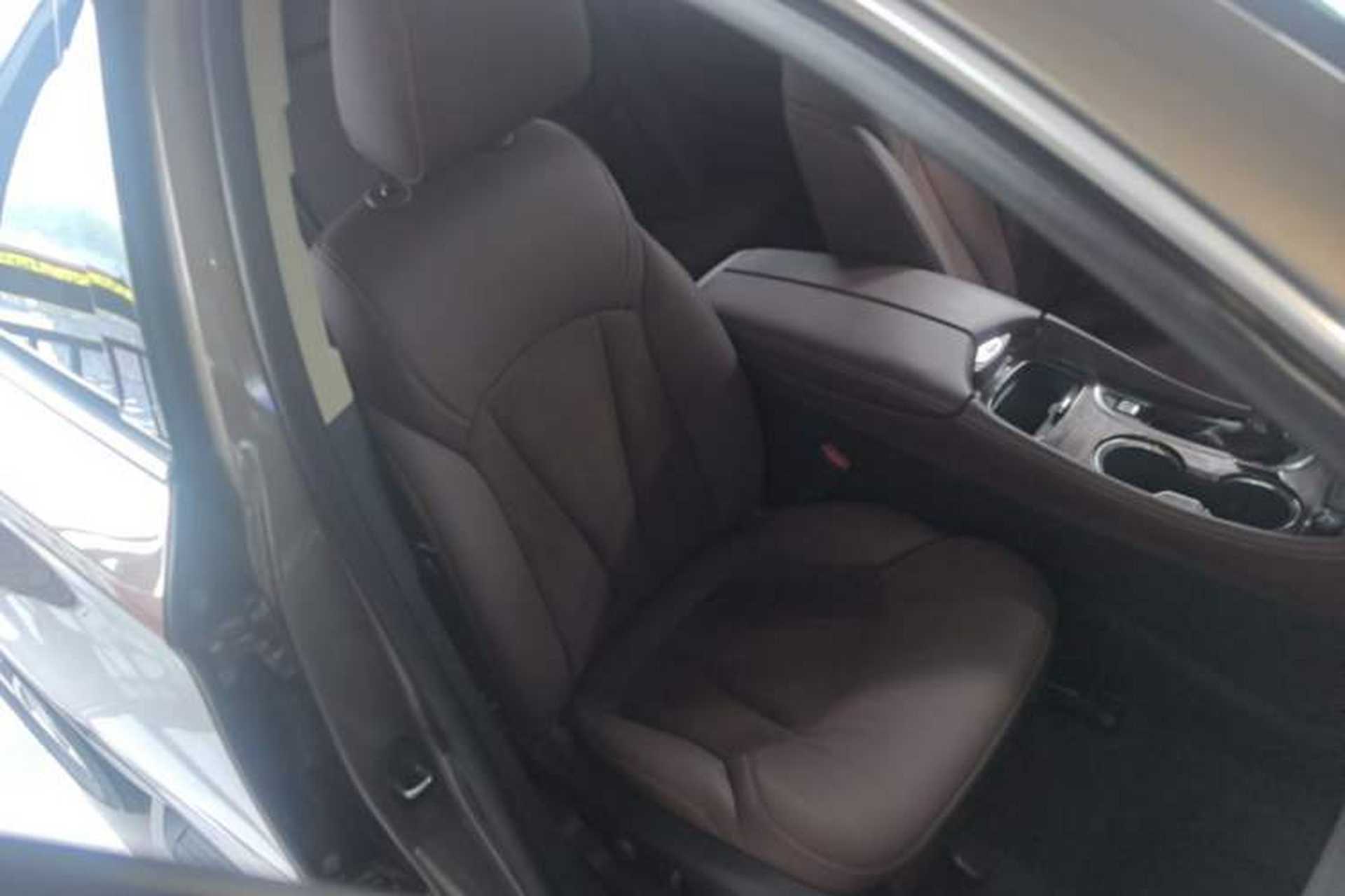 Used Buick Envision 2017 20T Two-Wheel Drive Luxury Model Right Front Seat