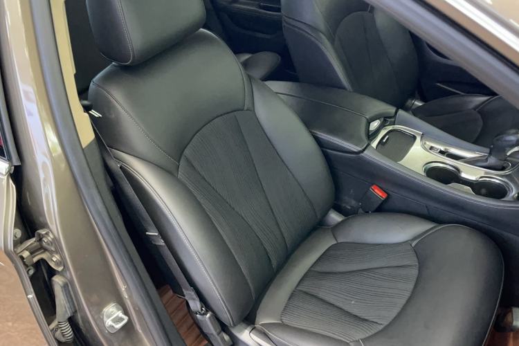 Used Buick Envision 2017 20T Two-Wheel Drive Leading Version Right Front Seat
