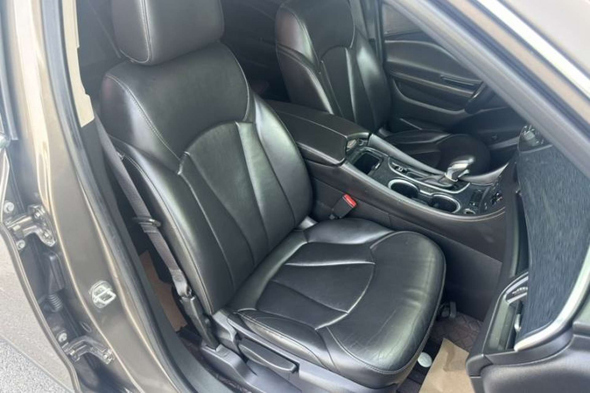 Used Buick Envision 2017 28T Four-Wheel Drive Elite Model Right Front Seat