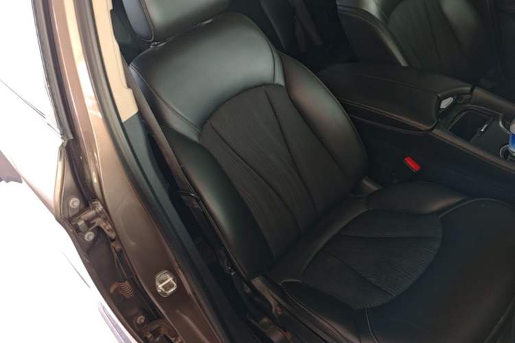 Used Buick Envision 2017 20T Two-Wheel Drive Leading Version Right Front Seat