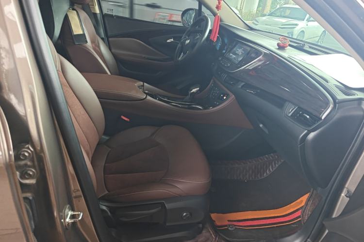 Used Buick Envision 2017 28T Four-Wheel Drive Elite Model Right Front Seat