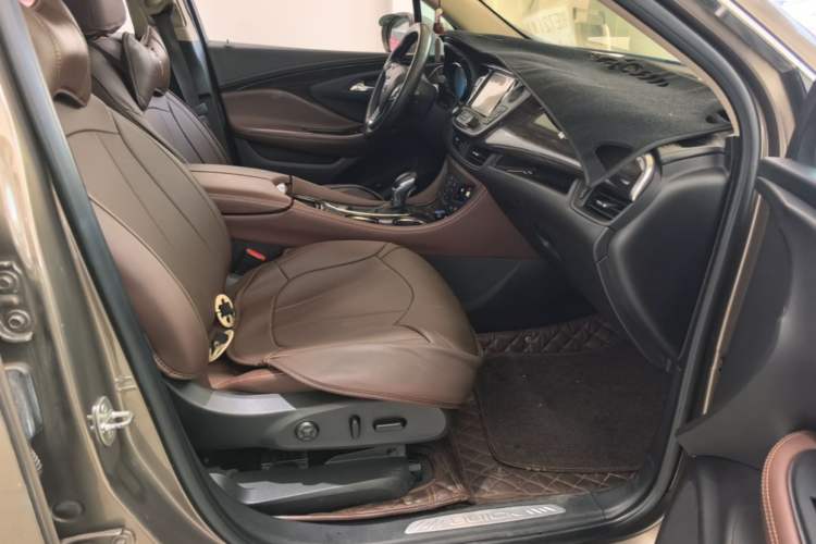 Used Buick Envision 2017 20T Two-Wheel Drive Luxury Model Right Front Seat