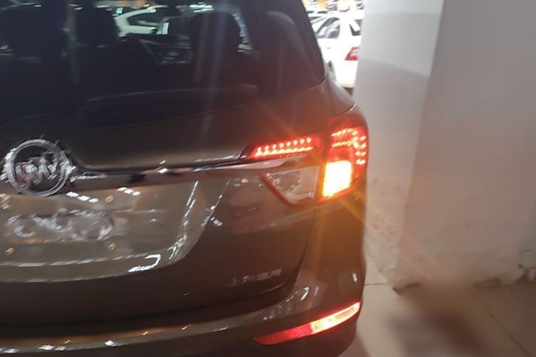 Used Buick Envision 2017 28T Four-Wheel Drive Elite Model Right Rear Taillight