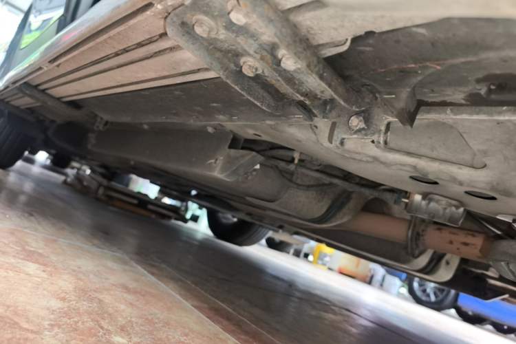 Used Buick Envision 2017 20T Two-Wheel Drive Leading Version Right Side Sill