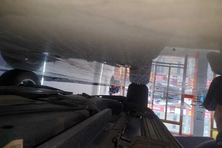 Used Buick Envision 2017 20T Two-Wheel Drive Leading Version Right Side Sill