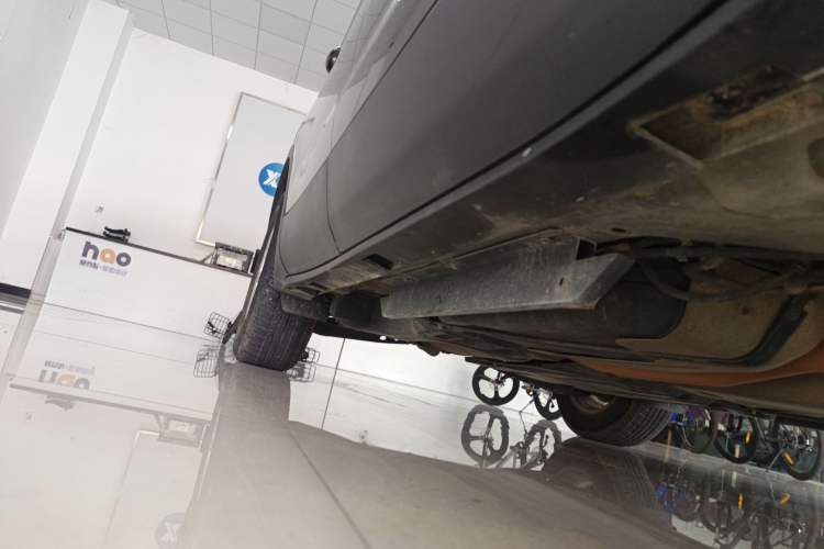 Used Buick Envision 2017 20T Two-Wheel Drive Elite Version Right Side Sill