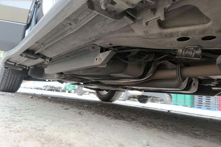 Used Buick Envision 2017 20T Two-Wheel Drive Leading Version Right Side Sill