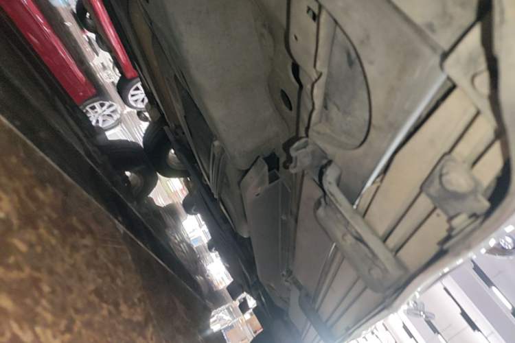 Used Buick Envision 2017 20T Two-Wheel Drive Leading Version Right Side Sill