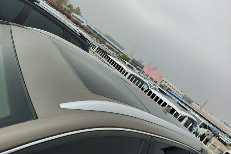 Used Buick Envision 2017 28T Four-Wheel Drive Elite Model Roof