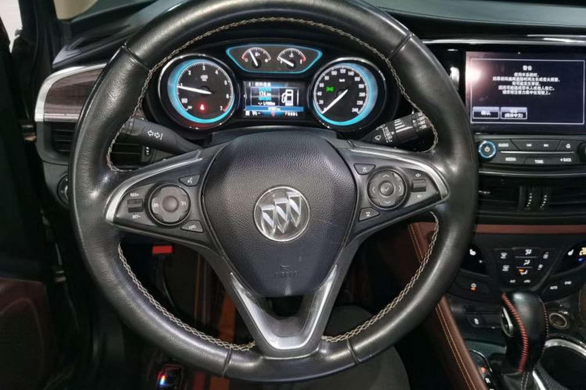 Used Buick Envision 2017 28T Four-Wheel Drive Elite Model Steering Wheel
