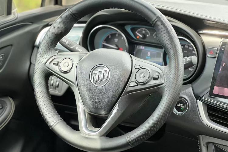 Used Buick Envision 2017 20T Two-Wheel Drive Leading Version Steering Wheel