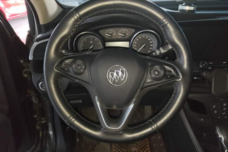 Used Buick Envision 2017 20T Two-Wheel Drive Leading Version Steering Wheel