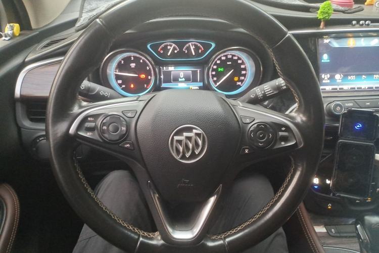 Used Buick Envision 2017 20T Two-Wheel Drive Elite Version Steering Wheel