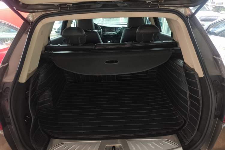 Used Buick Envision 2017 20T Two-Wheel Drive Leading Version Trunk