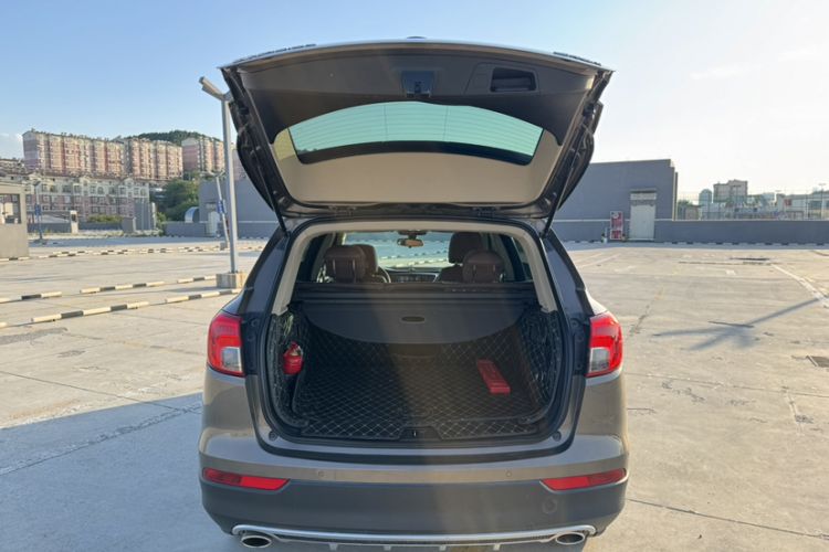 Used Buick Envision 2017 20T Two-Wheel Drive Elite Version Trunk
