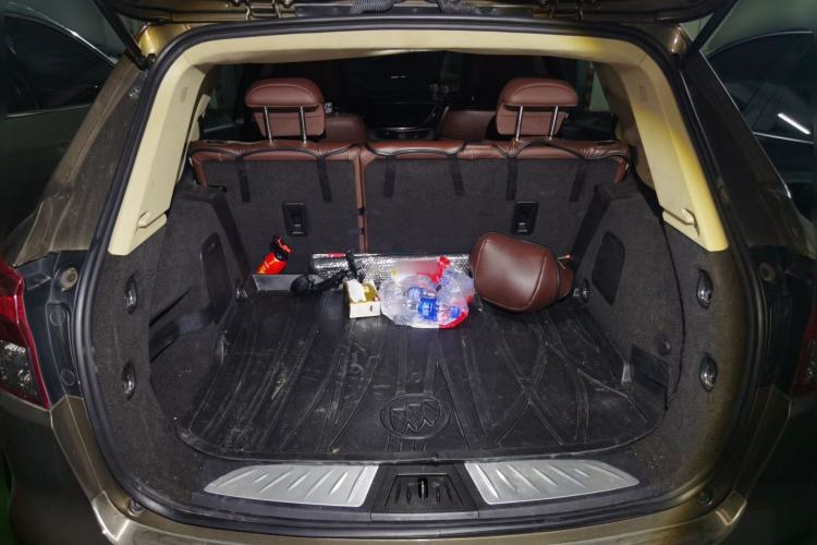 Used Buick Envision 2017 20T Two-Wheel Drive Elite Version Trunk