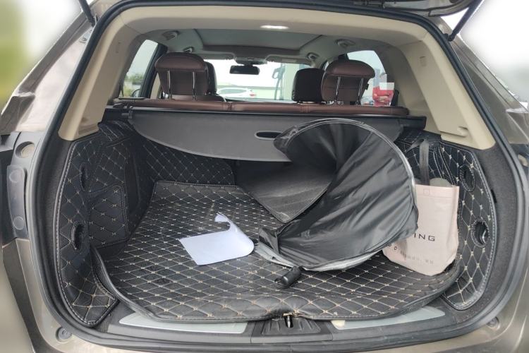 Used Buick Envision 2017 20T Two-Wheel Drive Elite Version Trunk