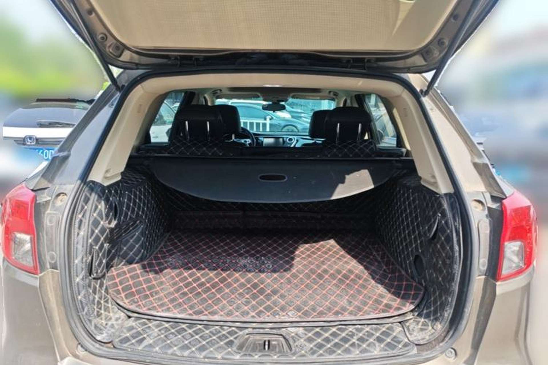 Used Buick Envision 2017 20T Two-Wheel Drive Elite Version Trunk