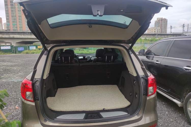 Used Buick Envision 2017 20T Two-Wheel Drive Leading Version Trunk