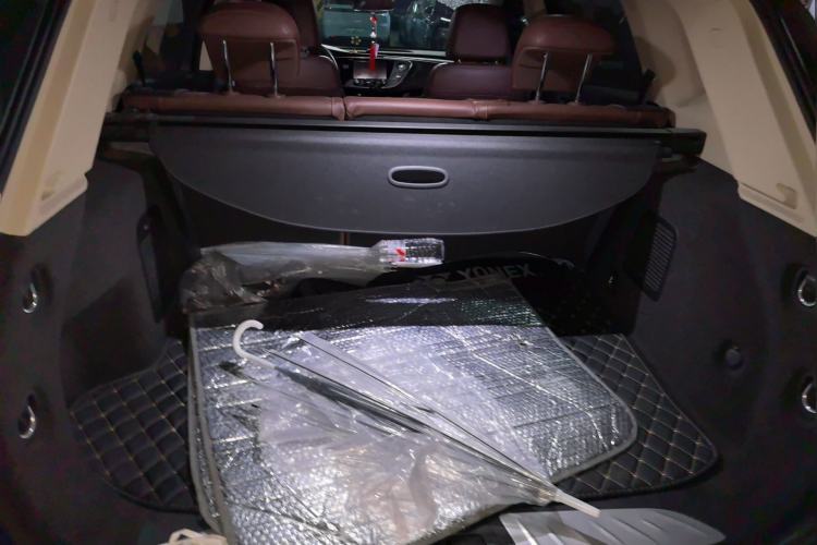 Used Buick Envision 2017 20T Two-Wheel Drive Elite Version Trunk