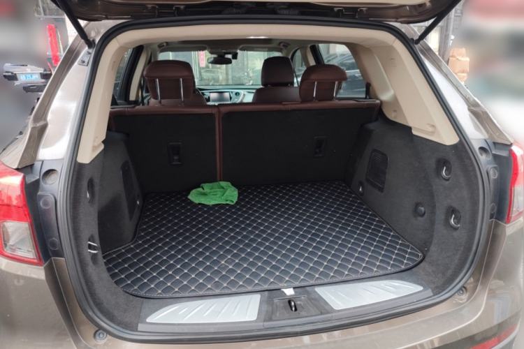 Used Buick Envision 2017 20T Two-Wheel Drive Elite Version Trunk