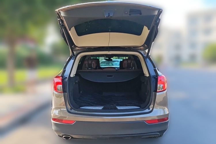 Used Buick Envision 2017 20T Two-Wheel Drive Luxury Model Trunk