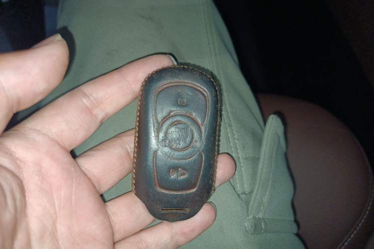 Used Buick Envision 2017 20T Two-Wheel Drive Elite Version Vehicle Key