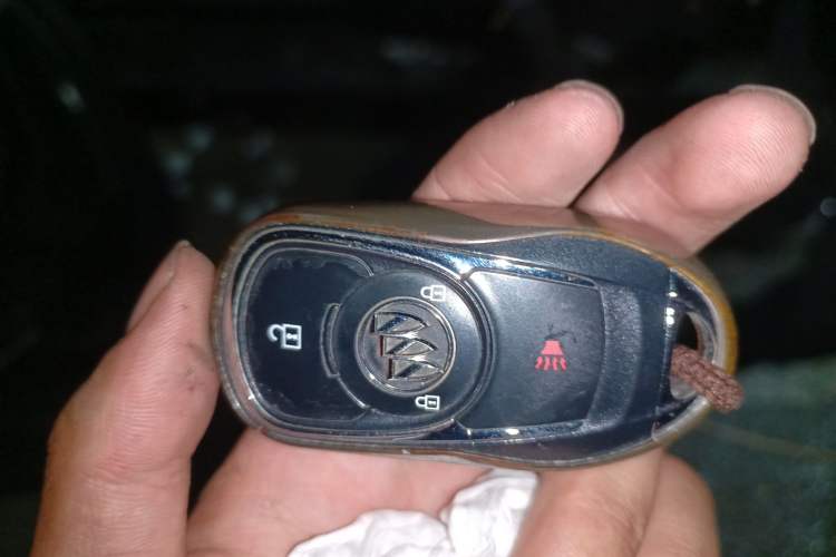 Used Buick Envision 2017 20T Two-Wheel Drive Elite Version Vehicle Key