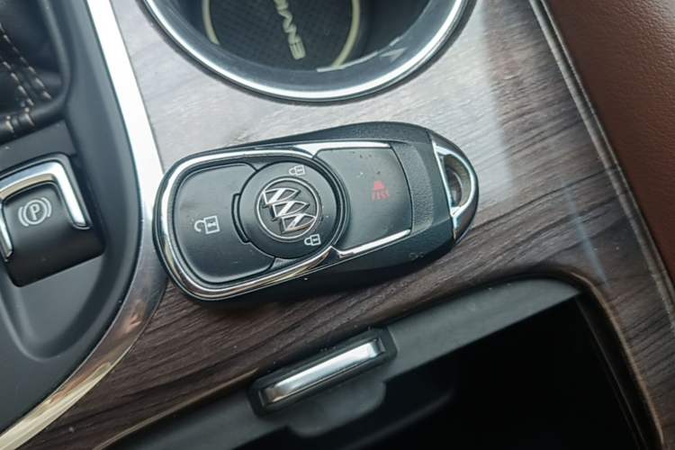 Used Buick Envision 2017 20T Two-Wheel Drive Elite Version Vehicle Key