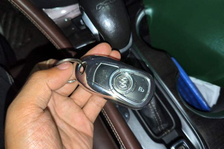 Used Buick Envision 2017 20T Two-Wheel Drive Elite Version Vehicle Key