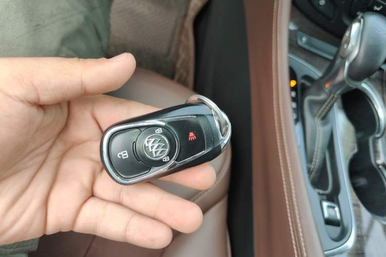 Used Buick Envision 2017 20T Two-Wheel Drive Elite Version Vehicle Key