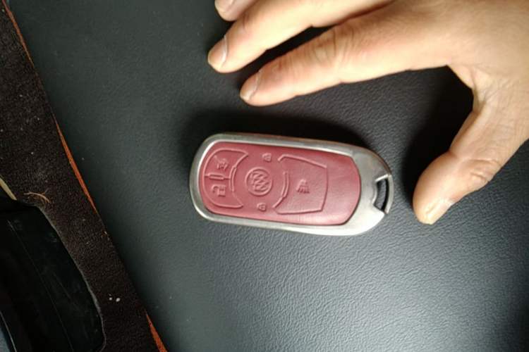Used Buick Envision 2017 20T Two-Wheel Drive Leading Version Vehicle Key