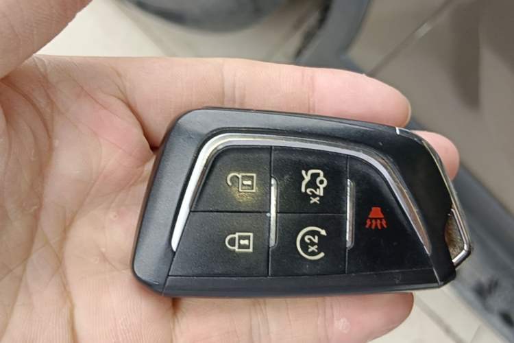 Used Buick Envision 2017 28T Four-Wheel Drive Elite Model Vehicle Key