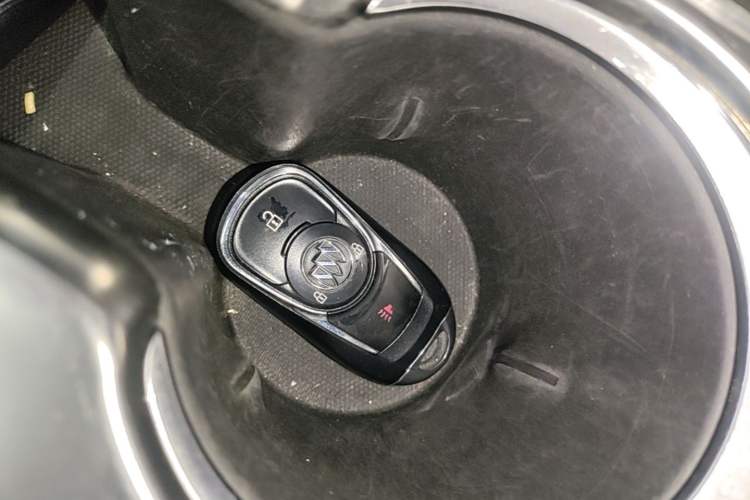 Used Buick Envision 2017 20T Two-Wheel Drive Leading Version Vehicle Key